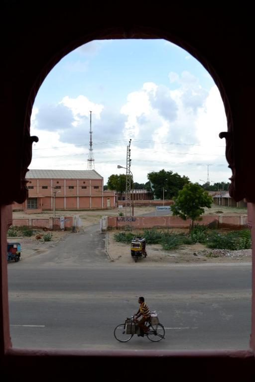 Hotel Desert Winds Bikaner Eksteriør bilde